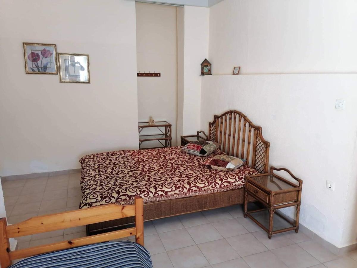 Beautiful Apartment Anais Near The Sea Hagia Triada Exterior foto